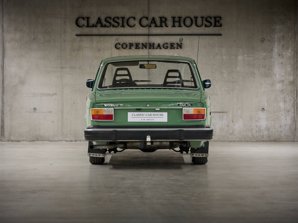 Bild 3/98 von Volvo 244 DL (1975)