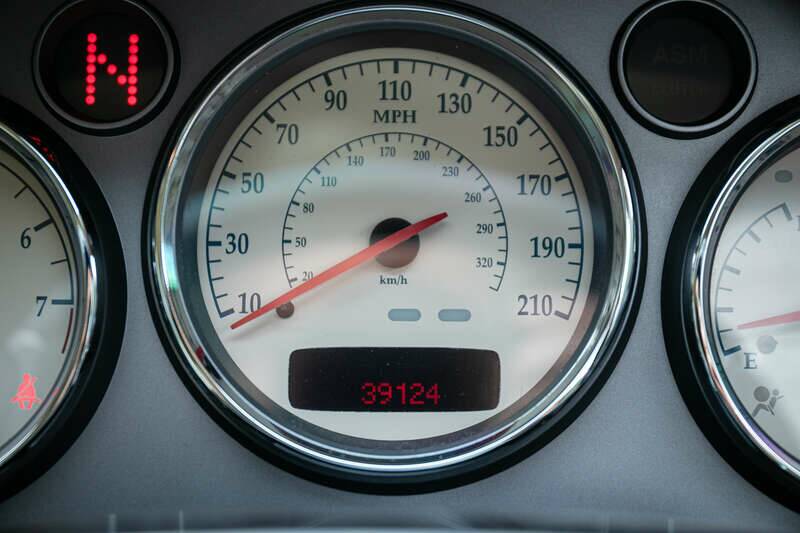 Bild 12/43 von Aston Martin V12 Vanquish (2003)