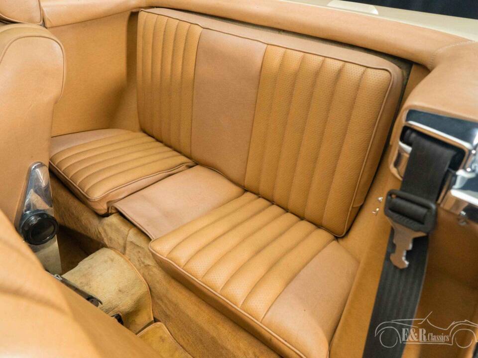 Immagine 12/29 di Mercedes-Benz 380 SL (1983)