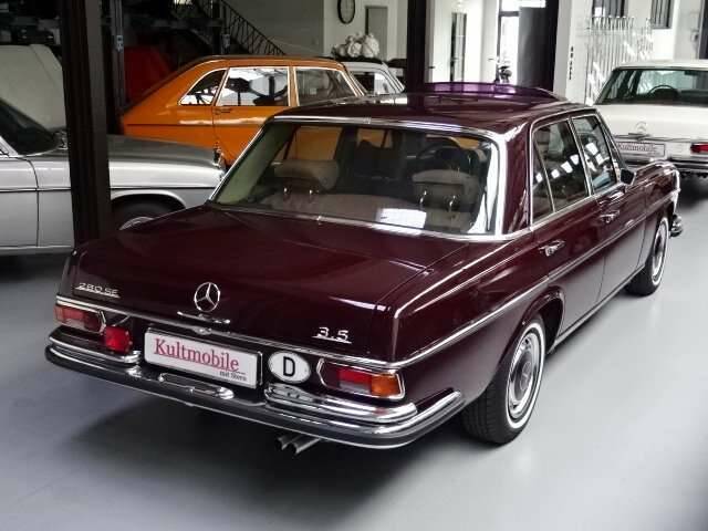 Image 4/32 de Mercedes-Benz 280 SE 3,5 (1971)