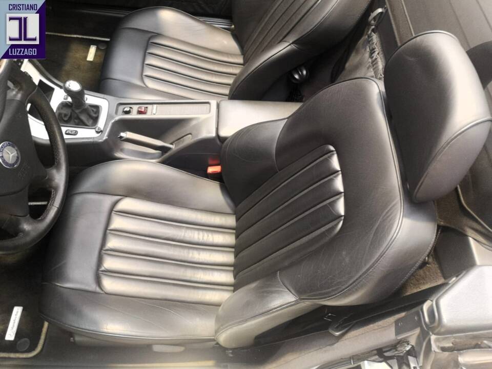 Image 32/72 de Mercedes-Benz SLK 200 Kompressor (2003)