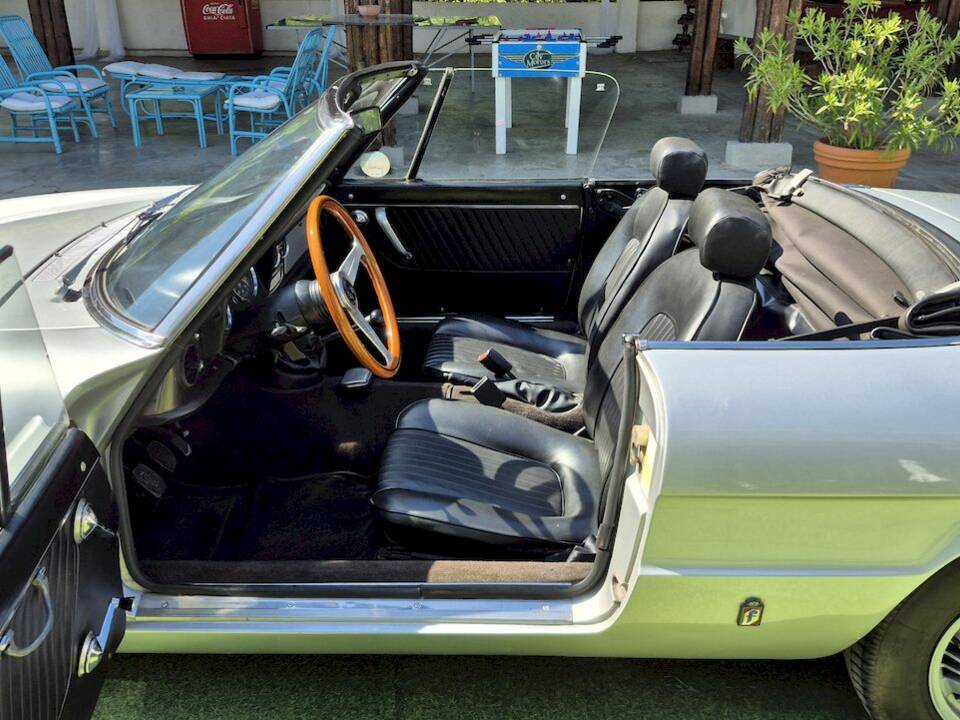 Afbeelding 22/63 van Alfa Romeo Spider 1300 (1976)
