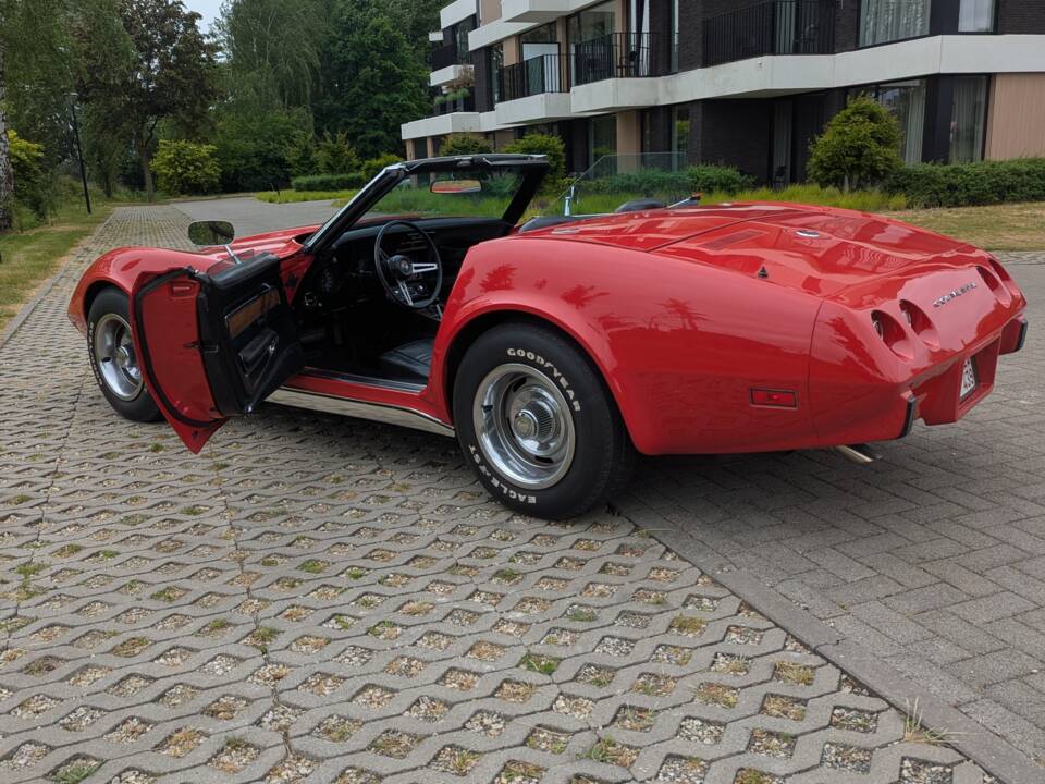 Image 30/50 of Chevrolet Corvette Stingray (1975)