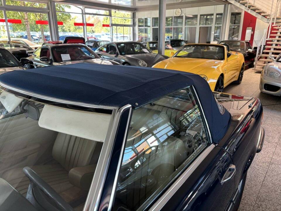 Afbeelding 21/31 van Mercedes-Benz 380 SL (1980)