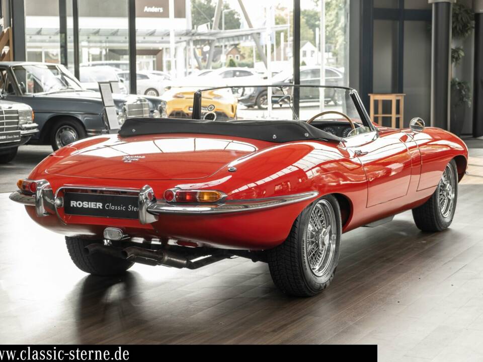 Imagen 5/15 de Jaguar E-Type 4.2 (1965)