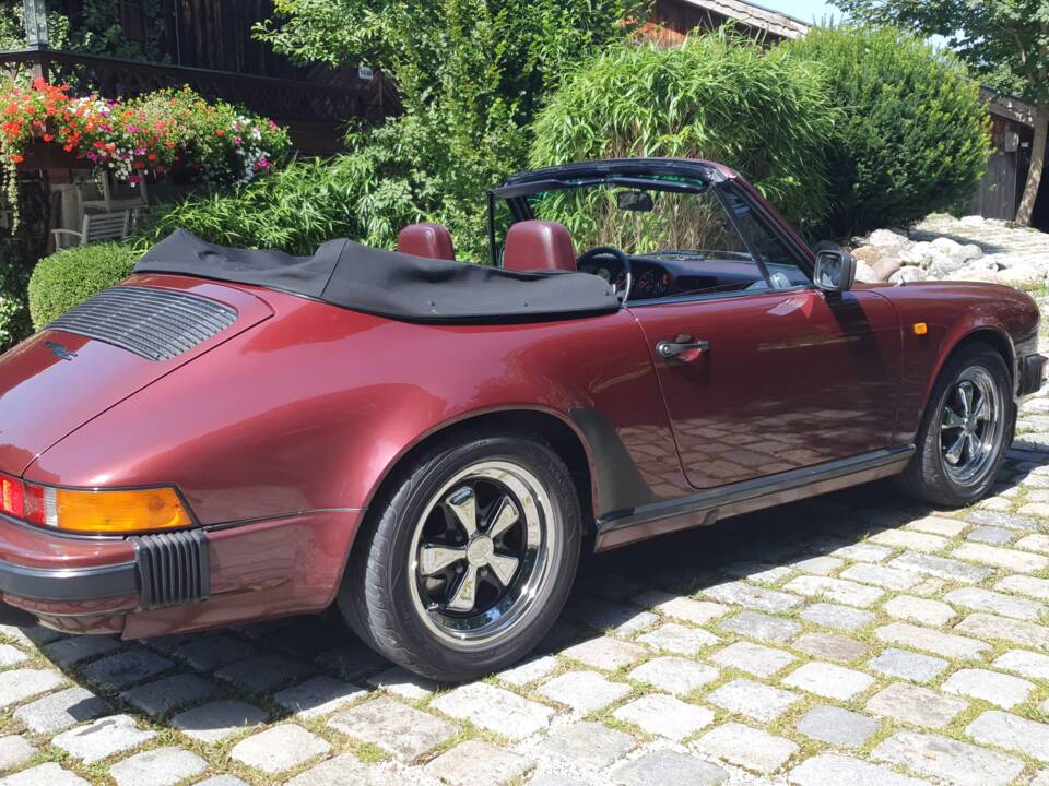 Image 27/31 of Porsche 911 SC 3.0 (1983)