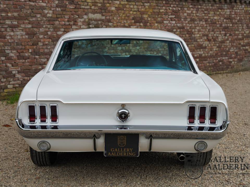 Image 7/50 of Ford Mustang 200 (1967)