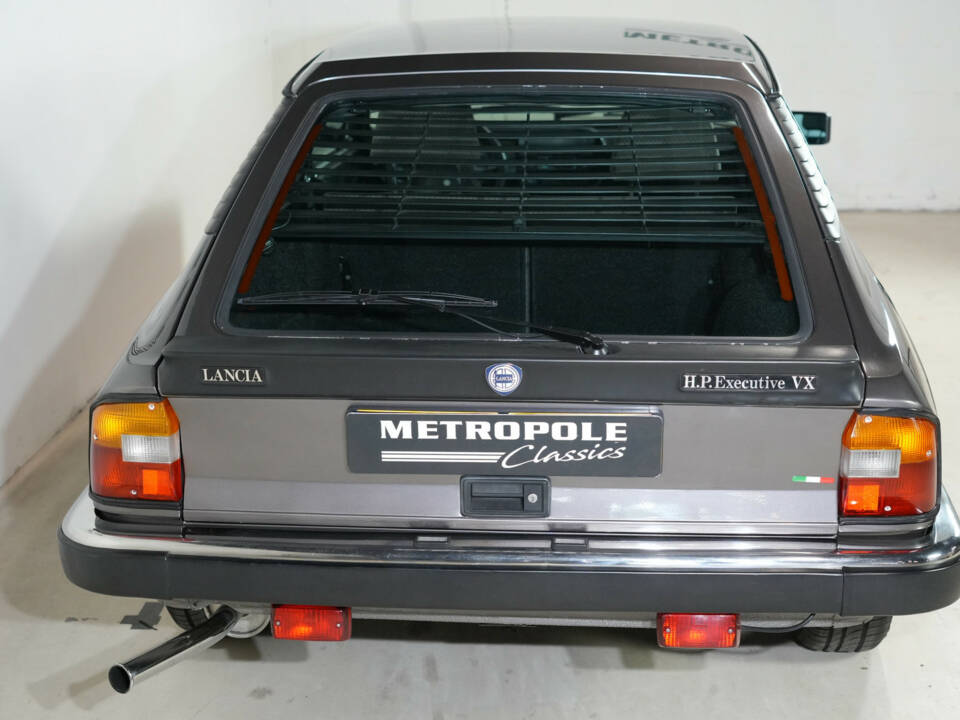 Immagine 9/35 di Lancia Beta HP Executive VX (1983)