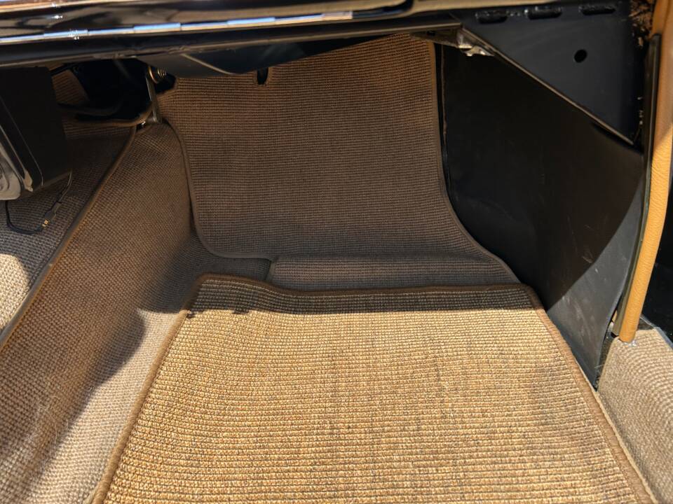 Image 28/53 of Mercedes-Benz 190 SL (1956)