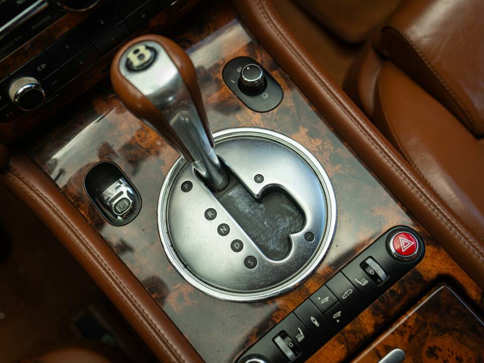 Immagine 46/50 di Bentley Continental GT (2004)