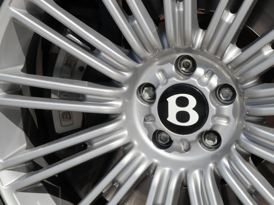 Bild 46/50 von Bentley Continental GTC (2007)