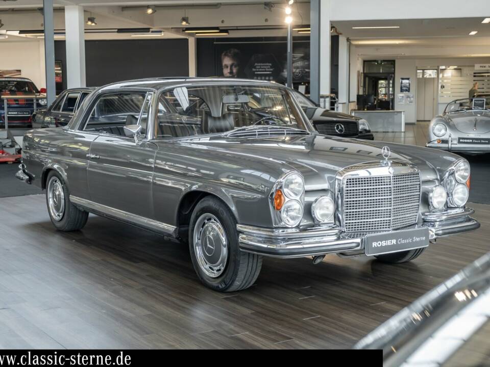 Bild 7/15 von Mercedes-Benz 280 SE 3,5 (1970)