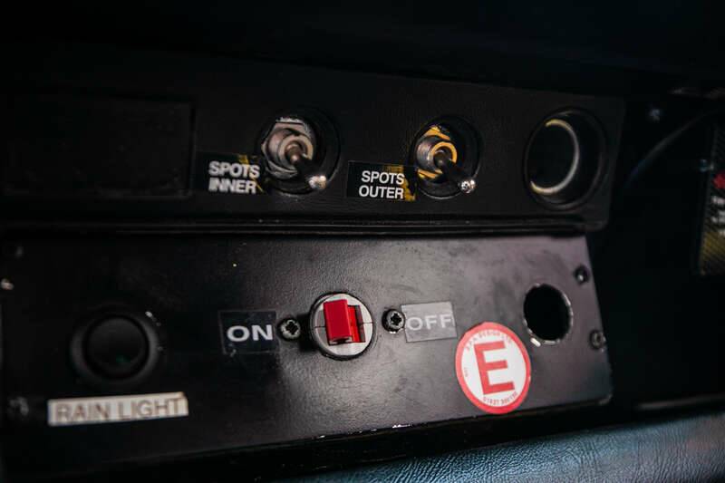 Image 38/50 de Porsche 911 RSR 3.0 (1975)