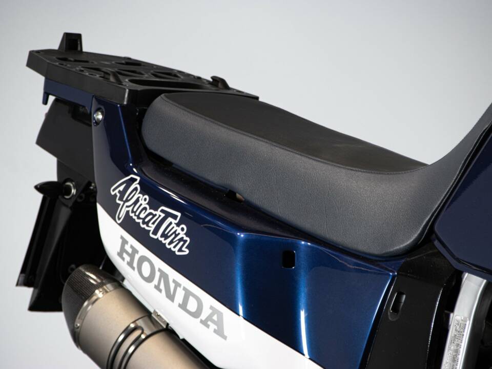 Immagine 46/50 di Honda DUMMY (1991)