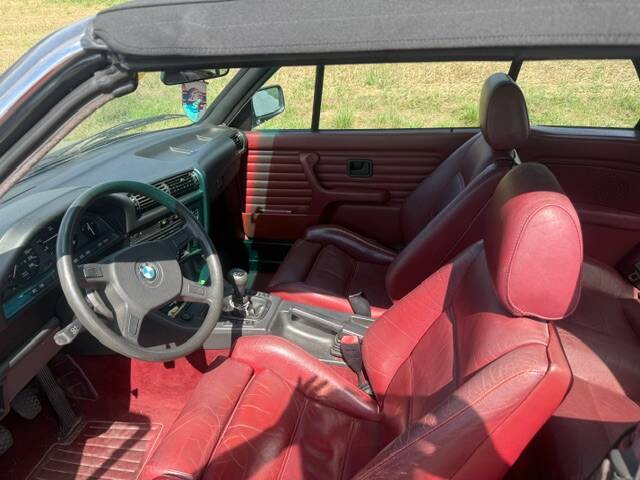 Bild 7/13 von BMW 320i (1990)