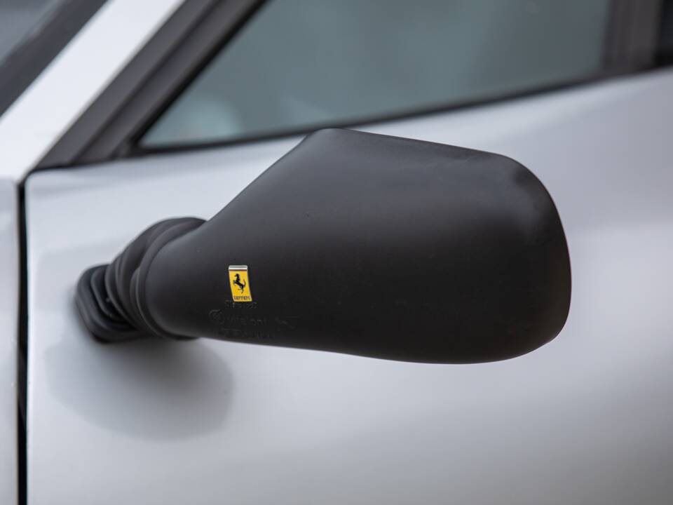 Afbeelding 28/50 van Ferrari 512 BBi (1982)