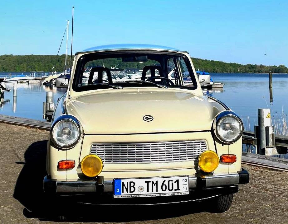 Imagen 1/20 de Trabant 601 S de Luxe (1989)