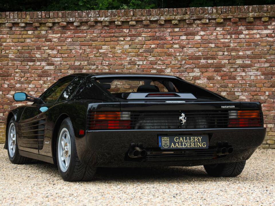 Immagine 2/50 di Ferrari Testarossa (1987)