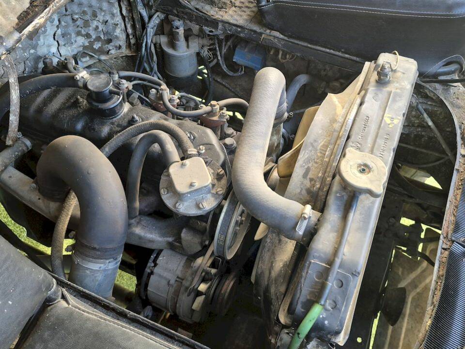 Image 48/51 of UAZ 3741 (1991)