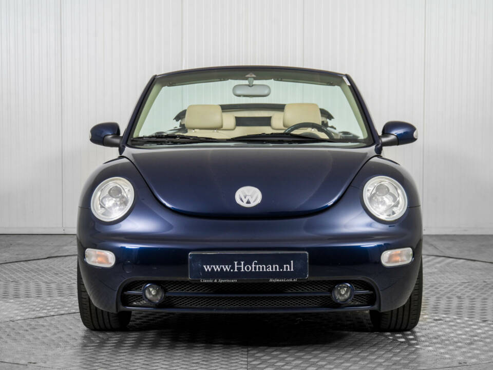 Bild 14/50 von Volkswagen New Beetle 1.6 (2004)