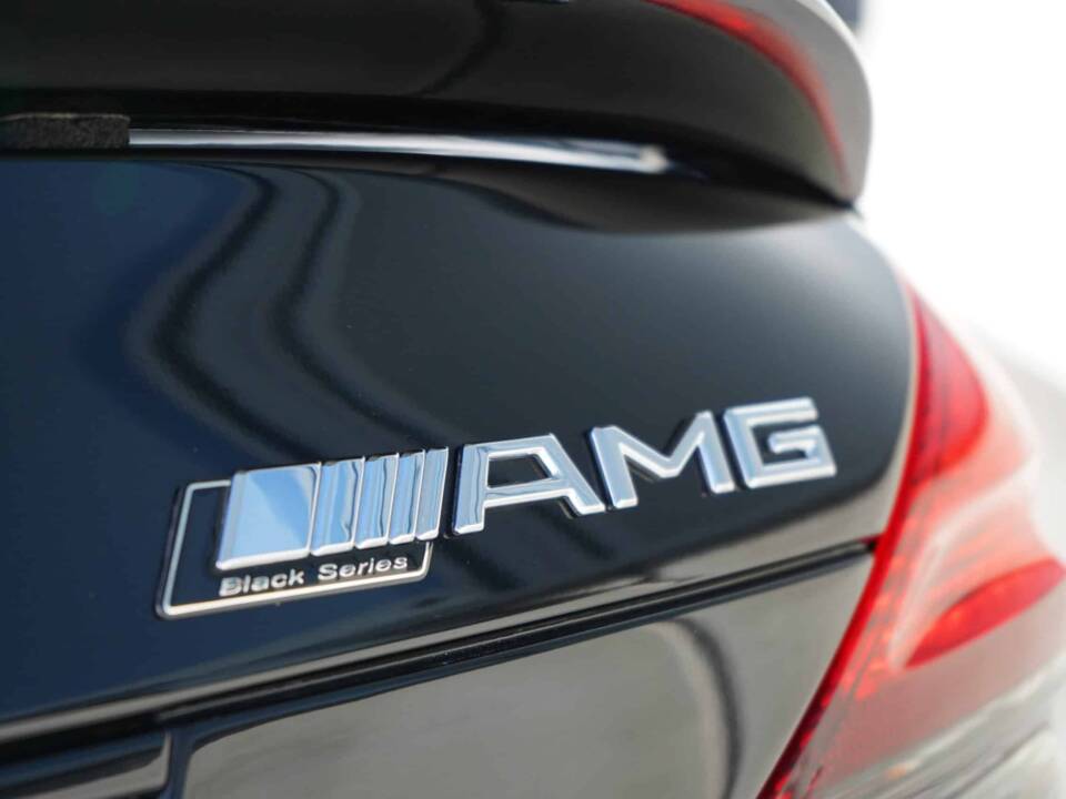Image 19/22 de Mercedes-Benz SL 65 AMG Black Series (2009)