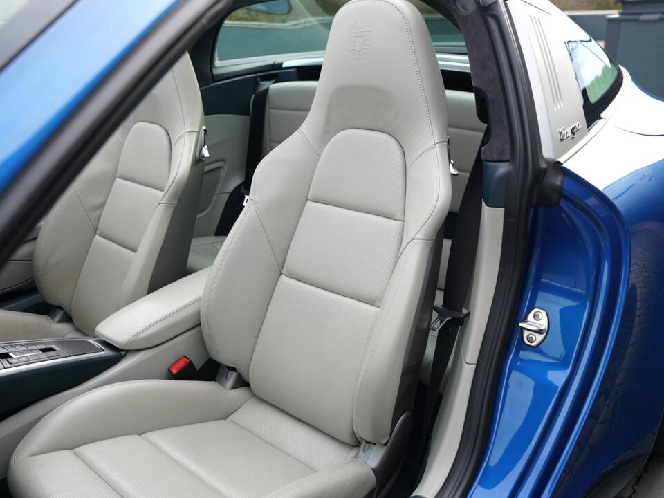 Bild 18/50 von Porsche 911 Carrera 4S (2017)