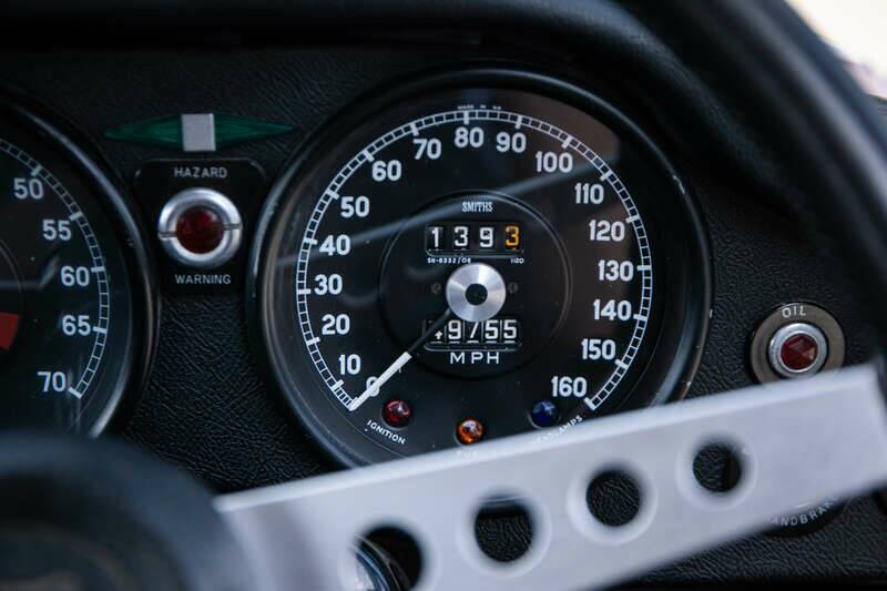 Bild 10/32 von Jaguar E-Type V12 (2+2) (1973)