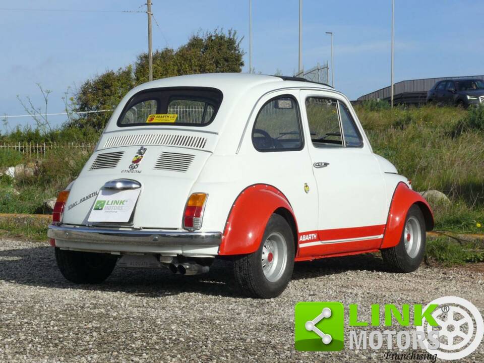 Immagine 5/10 di Abarth 695 SS (1967)