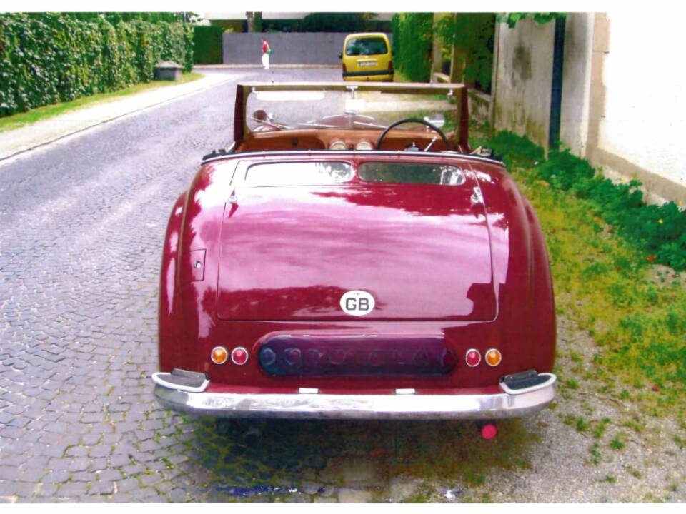 Imagen 1/4 de Triumph 1800 Roadster (1946)