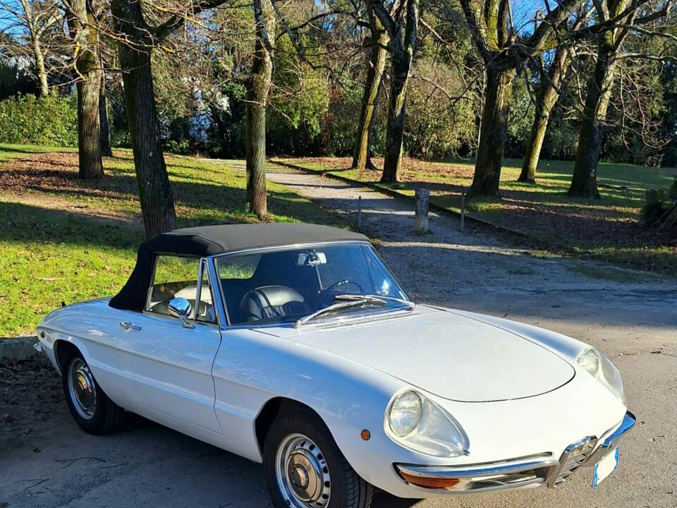 Bild 5/37 von Alfa Romeo 1750 Spider (1969)