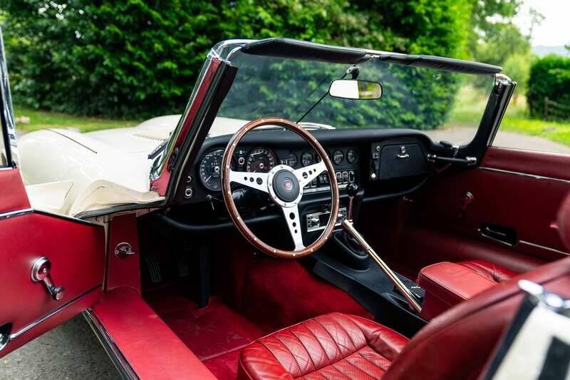 Bild 2/50 von Jaguar E-Type V12 (1971)