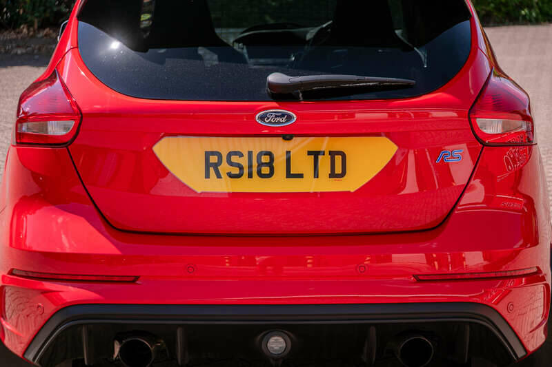 Image 14/37 of Ford Focus RS (2018)