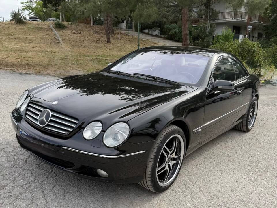Bild 3/9 von Mercedes-Benz CL 600 (2000)