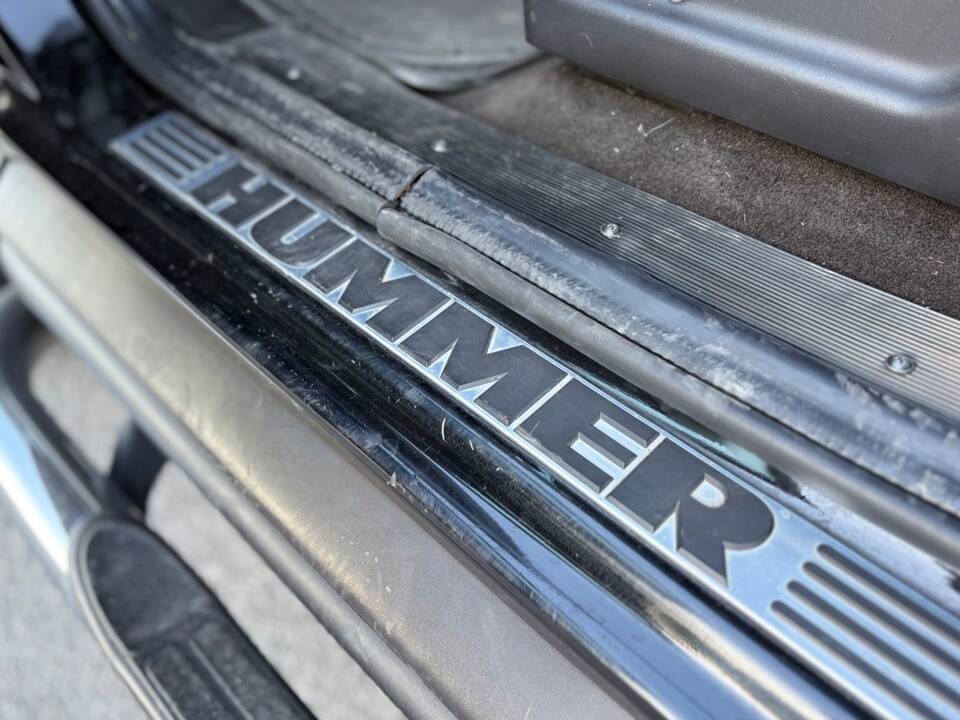 Image 17/24 de Hummer H2 (2006)