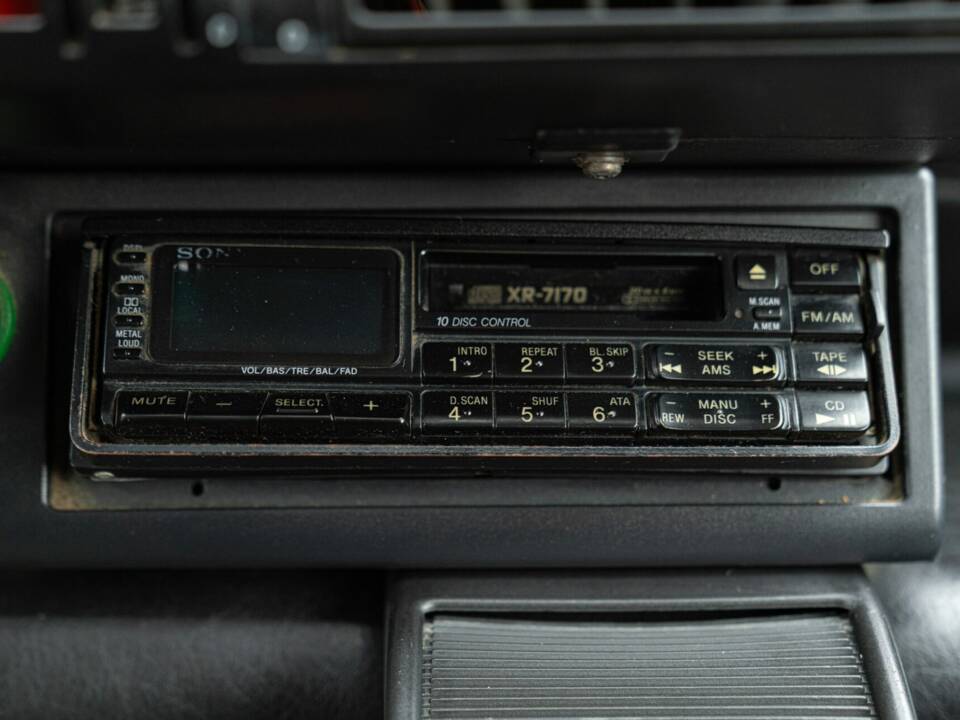 Bild 33/44 von FIAT Panda 4x4 1,0 (1987)