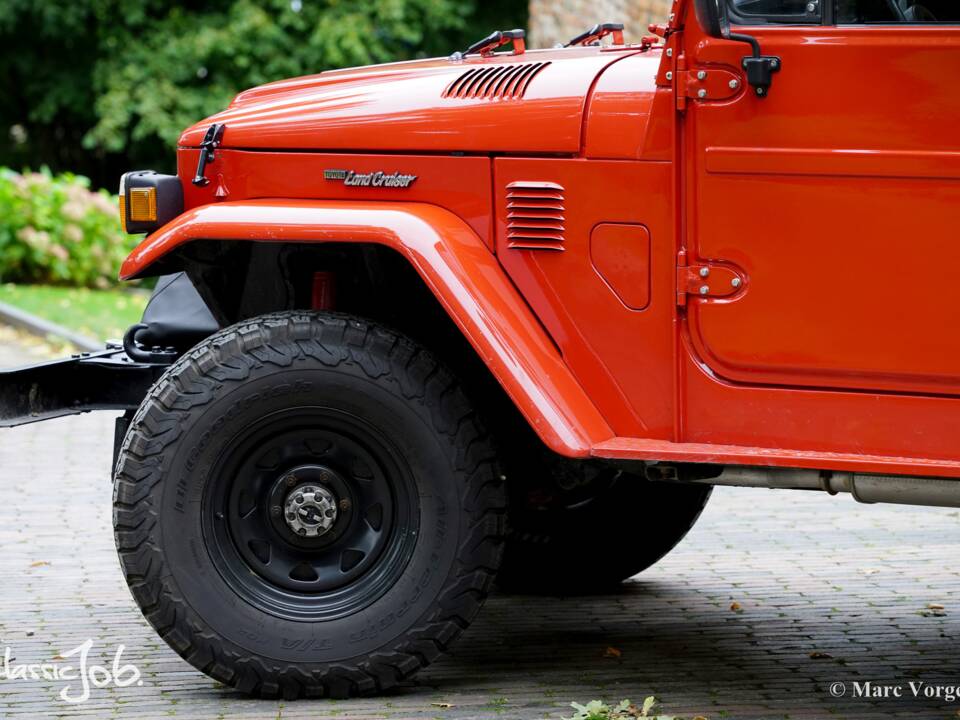 Immagine 40/47 di Toyota Land Cruiser FJ 45 (1980)