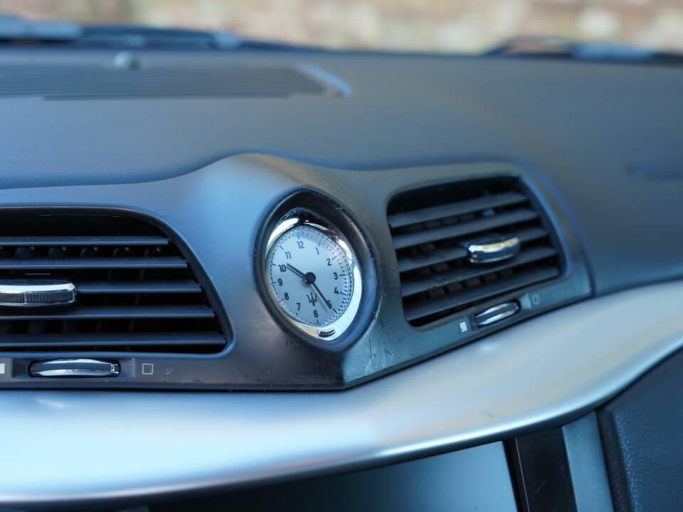 Imagen 34/50 de Maserati GranTurismo S (2010)