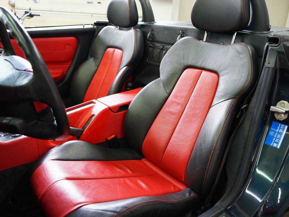 Bild 30/46 von Mercedes-Benz SLK 230 Kompressor (1997)