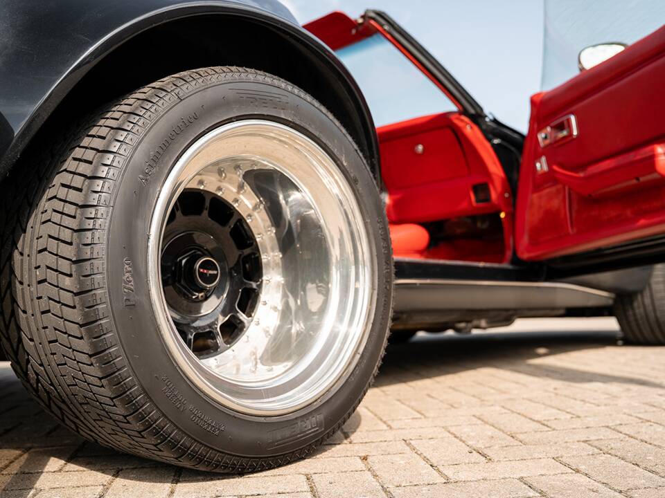 Immagine 34/42 di Chevrolet Corvette Sting Ray (1980)