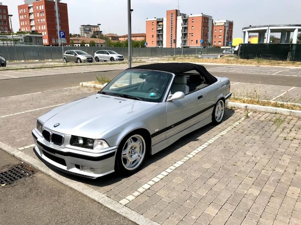 Immagine 29/41 di BMW M3 (1999)