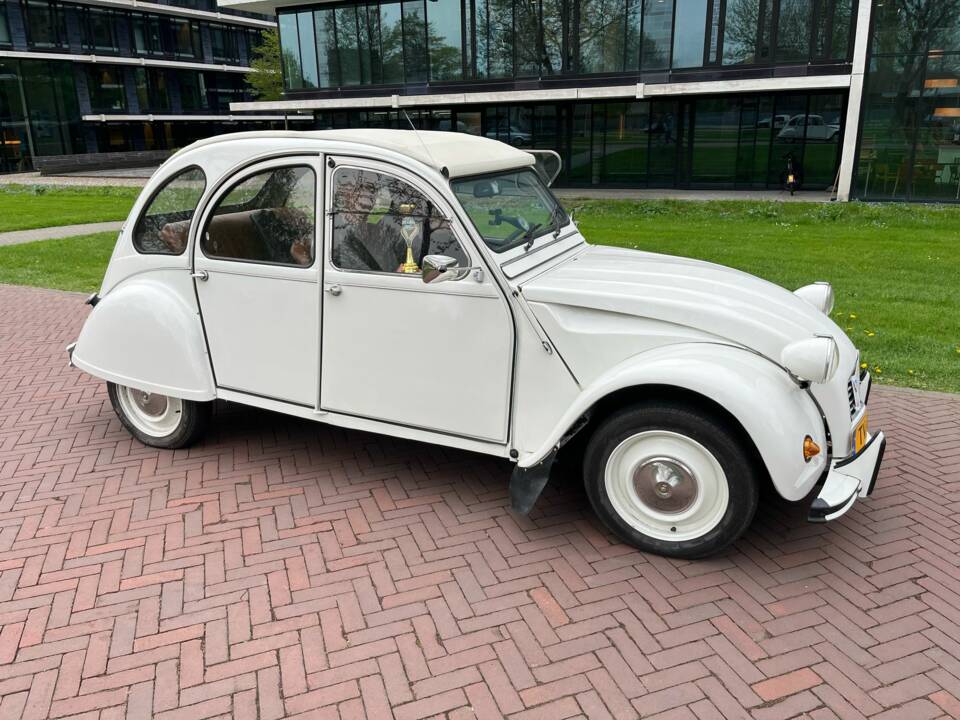 Bild 2/60 von Citroën 2 CV 6 Club (1989)
