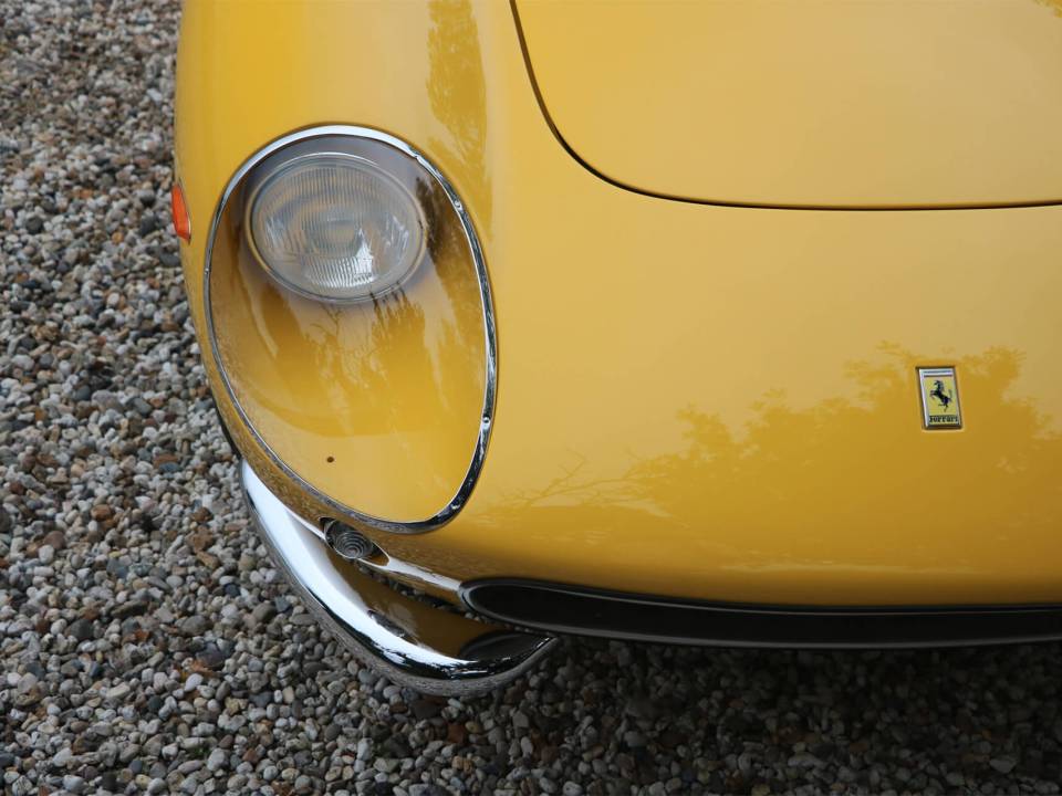 Image 4/31 de Ferrari 275 GTB (1965)