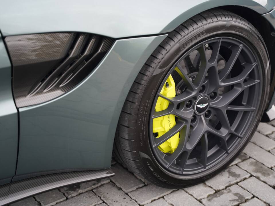 Bild 48/50 von Aston Martin V8 Vantage AMR (2020)