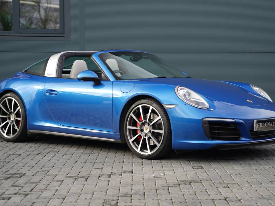 Bild 1/50 von Porsche 911 Carrera 4S (2017)