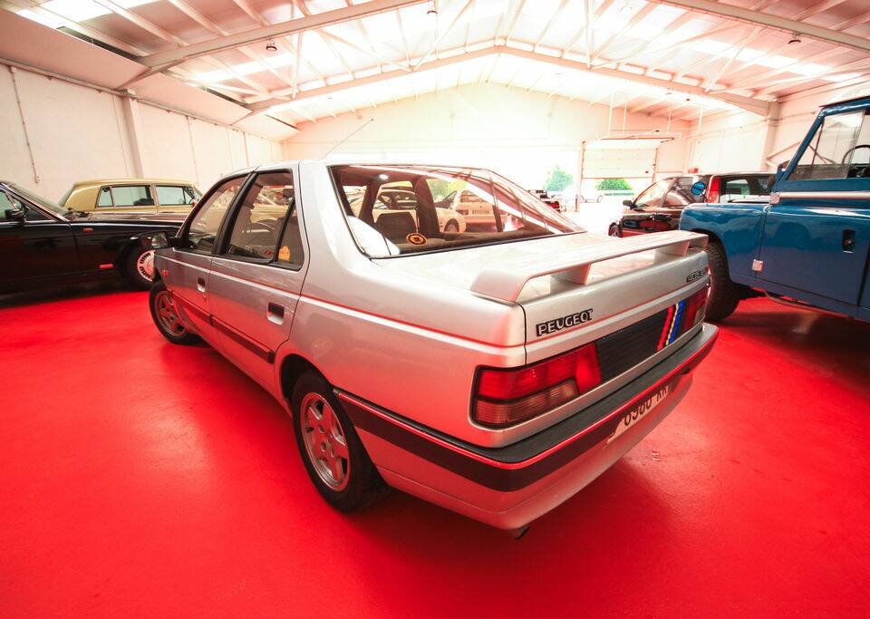 Bild 6/8 von Peugeot 405 15B (1989)
