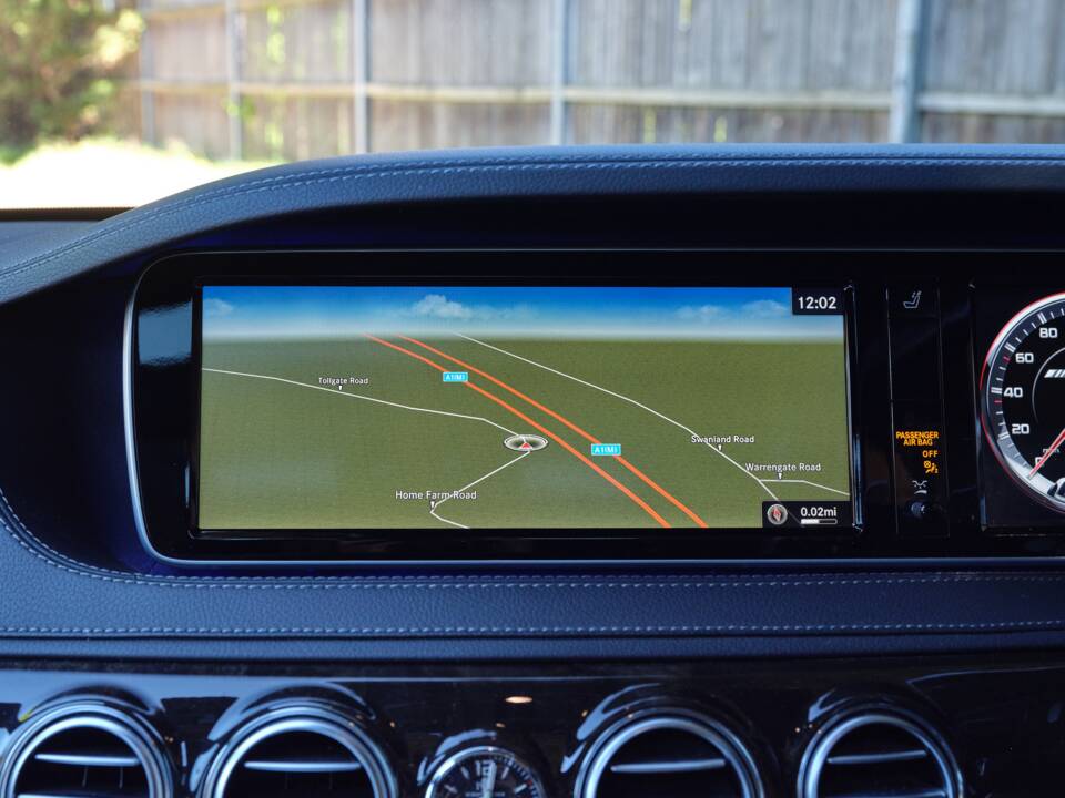 Bild 50/50 von Mercedes-Benz S 63 AMG (2015)