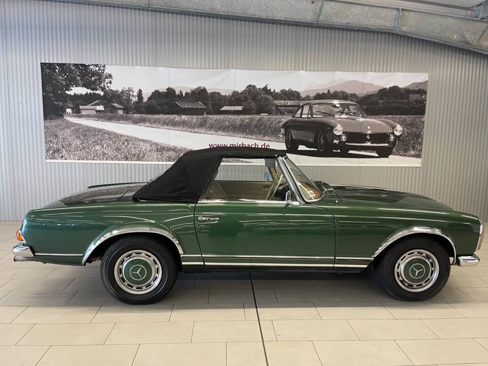 Image 3/22 of Mercedes-Benz 280 SL (1970)