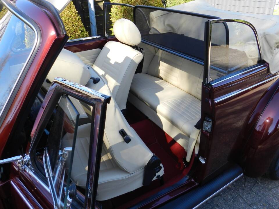 Image 7/54 de Volkswagen Beetle 1303 LS (1978)
