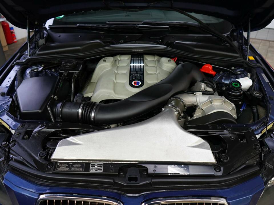 Image 42/45 of ALPINA B5 (2005)