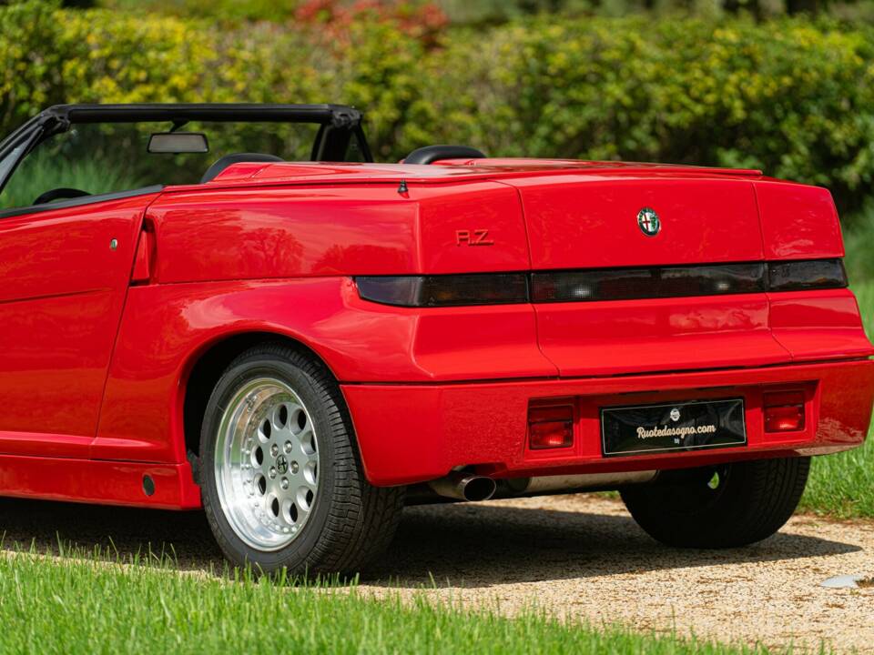 Immagine 21/50 di Alfa Romeo RZ (1993)